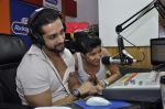 RJ Salil Acharya, RJ Archana at Radio City Musical-e-azam in Bandra, Mumbai on 27th Jan 2013 (16).JPG